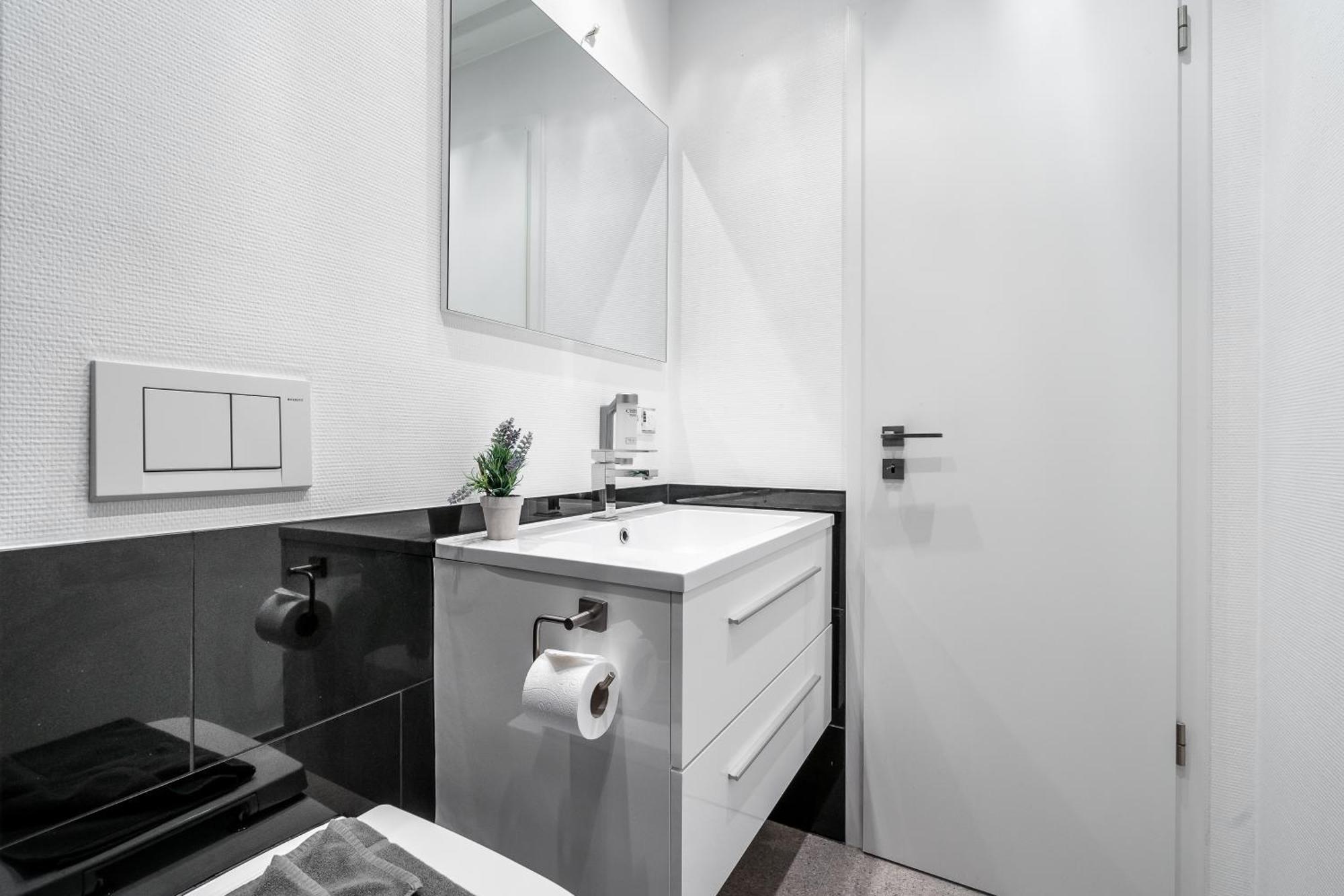 Wohnen Auf Zeit - Innenstadt-Appartements Фрайбург-у-Брайсгау Номер фото