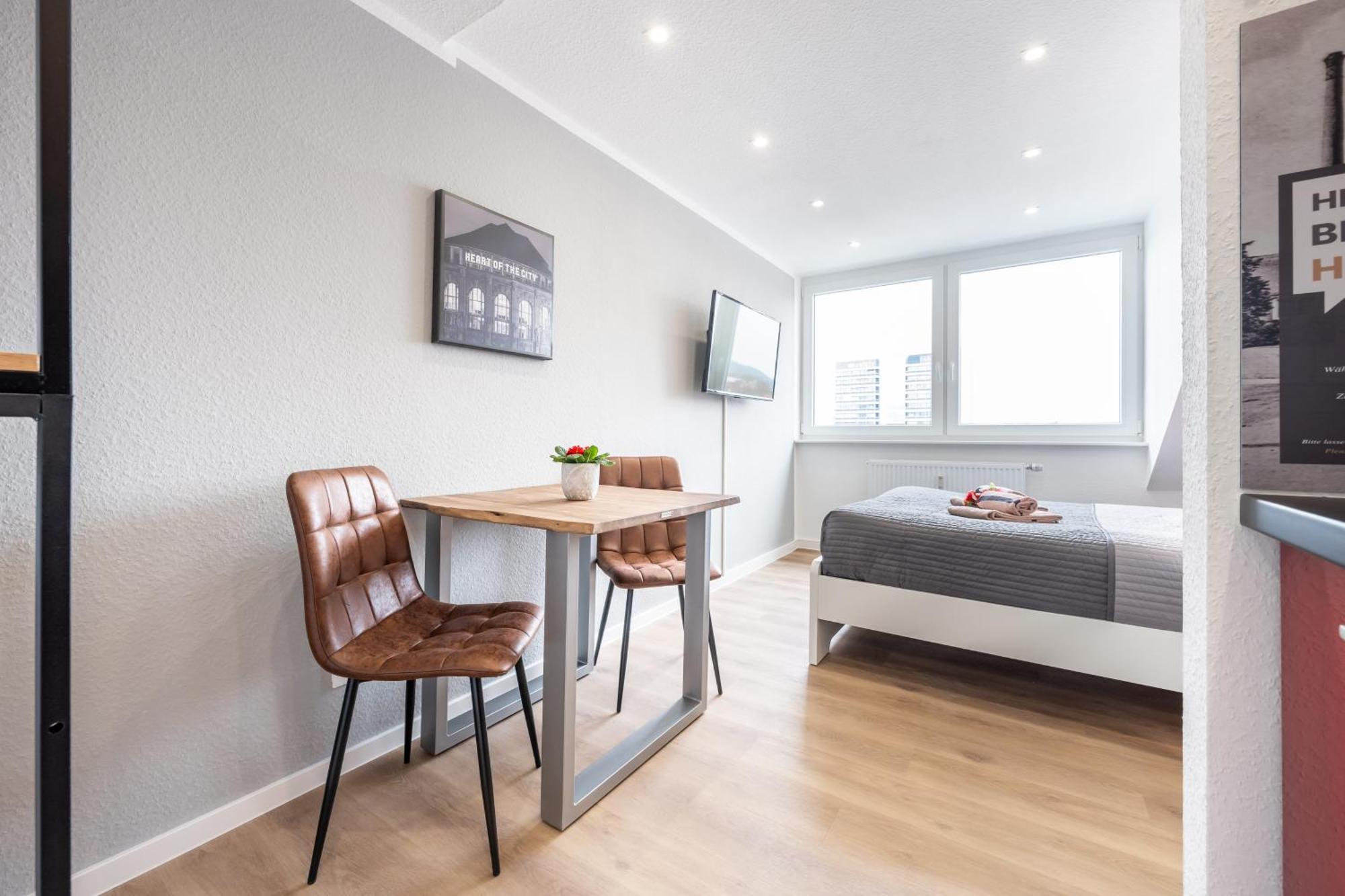 Wohnen Auf Zeit - Innenstadt-Appartements Фрайбург-у-Брайсгау Номер фото