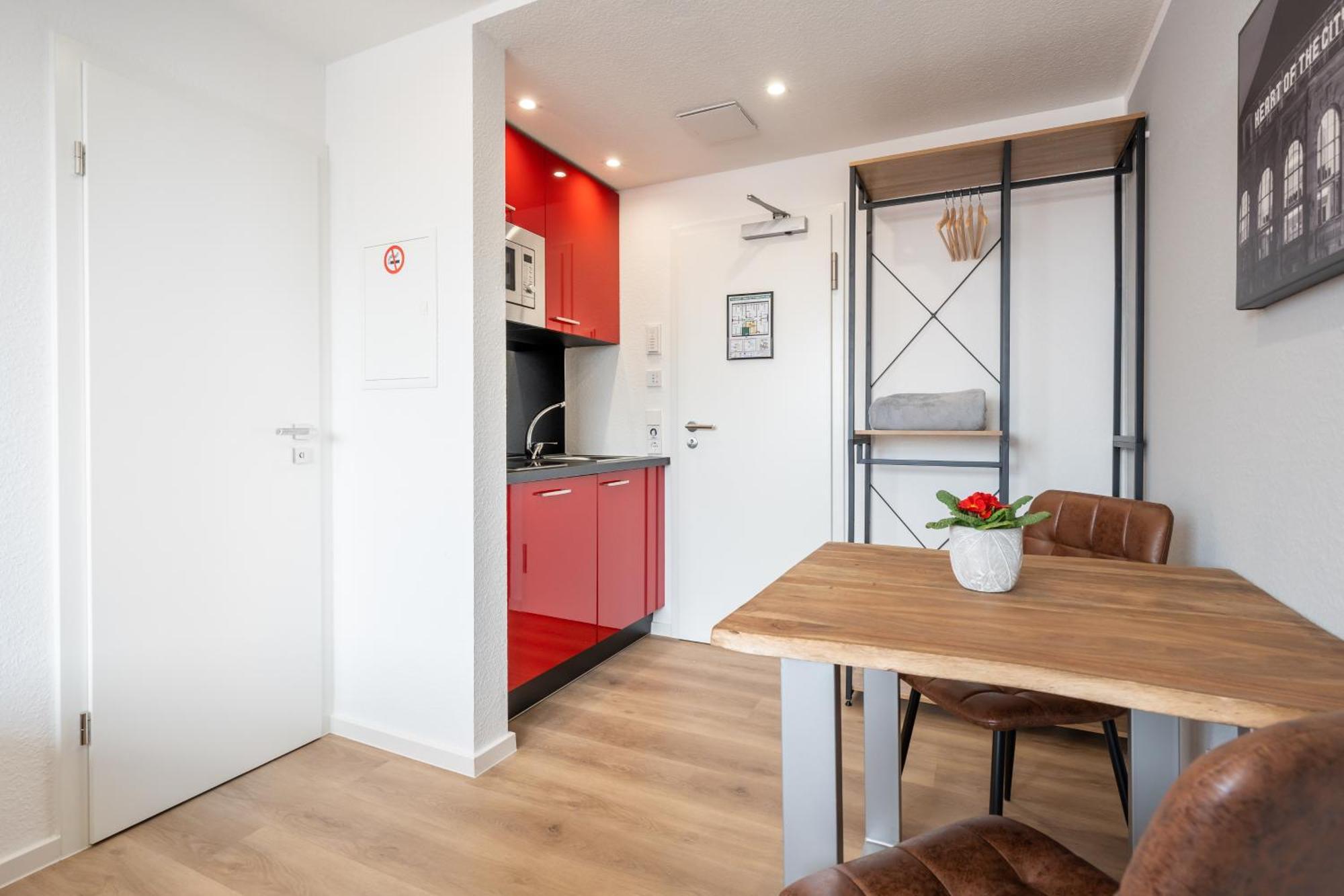 Wohnen Auf Zeit - Innenstadt-Appartements Фрайбург-у-Брайсгау Номер фото